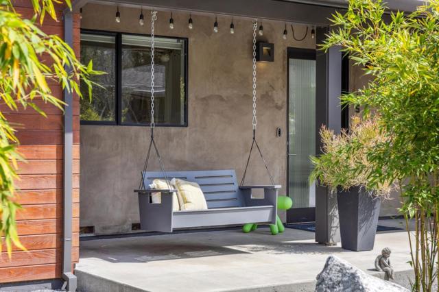15548 Kavin Lane, Monte Sereno CA: https://media.crmls.org/mediaz/52318a7a-8153-4284-84de-ce695f49d34f.jpg