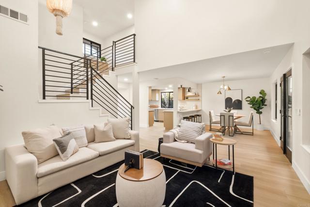 Detail Gallery Image 6 of 31 For 6844 Urubu St, Carlsbad,  CA 92009 - 3 Beds | 3 Baths