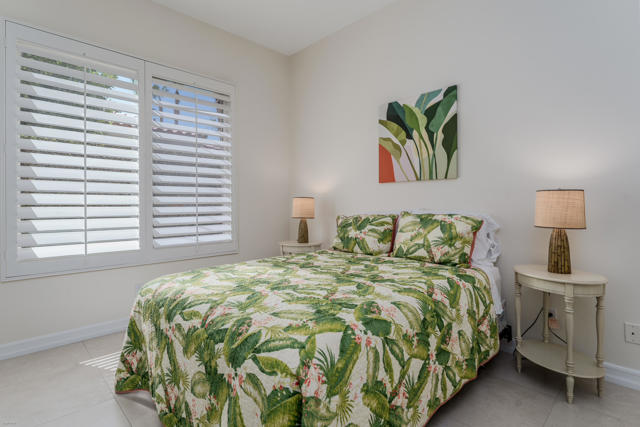 77363 Sky Mesa Lane, Indian Wells CA: https://media.crmls.org/mediaz/52353fe7-0eae-478b-af84-d75a95e303d4.jpg