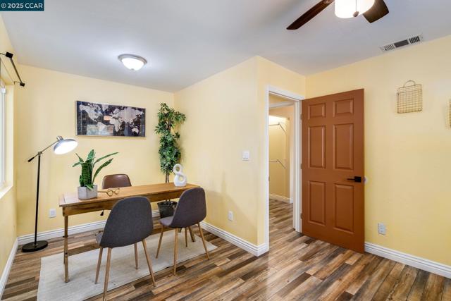 2941 Crawford St, Concord CA: https://media.crmls.org/mediaz/523564d6-0204-4229-abb6-fb03db62537b.jpg