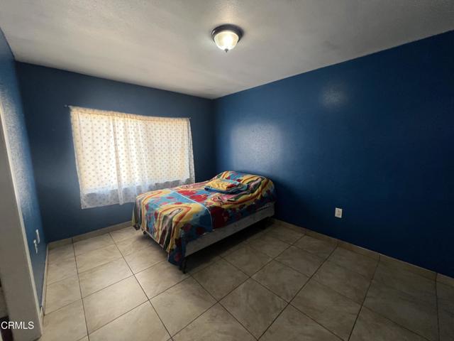 502 504 E Hemlock Street, Oxnard CA: https://media.crmls.org/mediaz/52373442-3c7c-41db-a189-fa09f27eb5ad.jpg