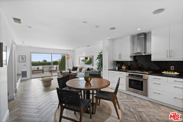 28711 Pacific Coast Highway, 18 photo 6