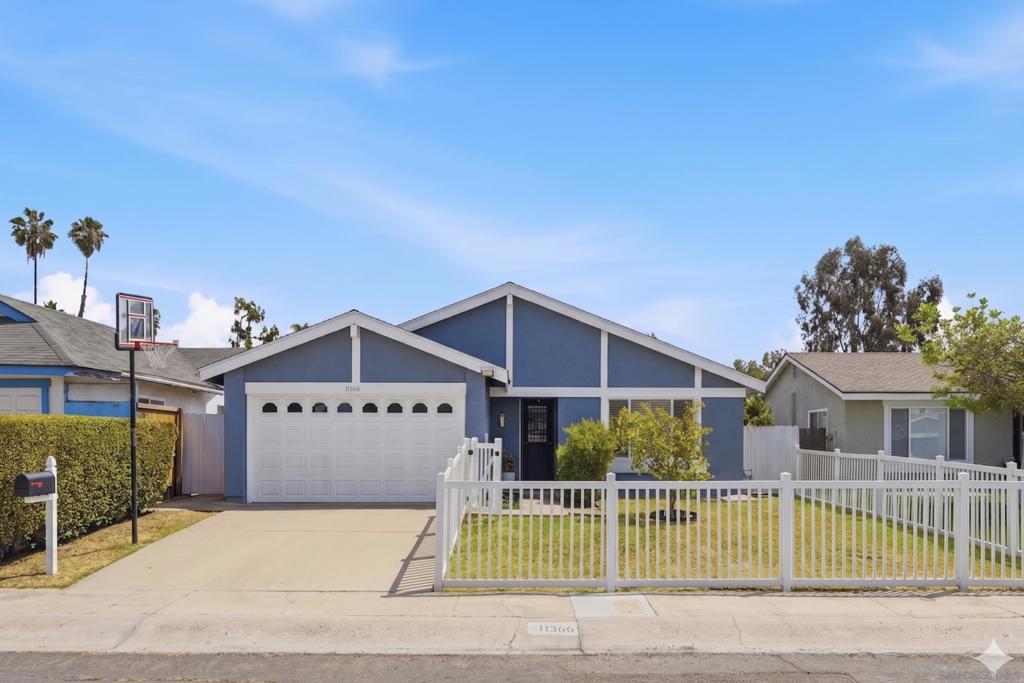 11366 Camarosa Circle - photo 6