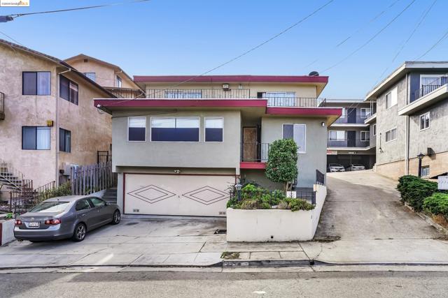 Image 2 of 24 For 5314 Bayview