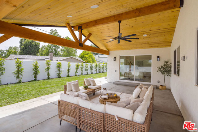 22250 Strathern Street, Canoga Park CA: https://media.crmls.org/mediaz/52391cb9-63cf-42d9-be77-a9099abbc69d.jpg