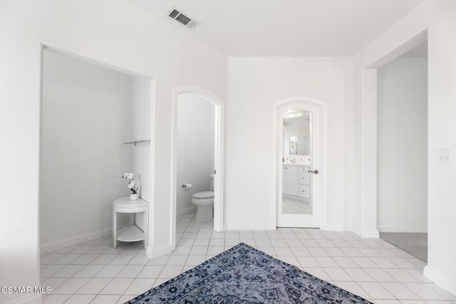 3306 Rising Star Avenue, Simi Valley CA: https://media.crmls.org/mediaz/5239592d-dd08-4598-90c1-afb62a4eb1eb.jpg