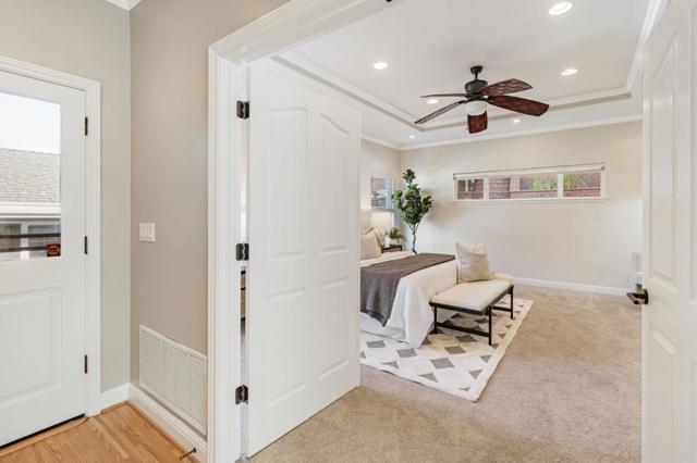 241 42nd Avenue, San Mateo CA: https://media.crmls.org/mediaz/5239a50e-caf1-4041-91e7-b1e729fe4136.jpg