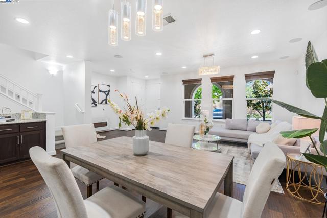 3340 Giovanni Way, Dublin CA: https://media.crmls.org/mediaz/5239c230-4daa-43bc-91e7-6ed46f7f1c65.jpg