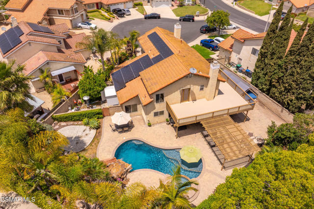 3961 Springtime Lane, Moorpark CA: https://media.crmls.org/mediaz/5239e9b2-2ba5-47ac-93f4-16036969f652.jpg