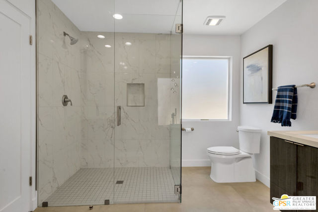 2566 S Calle Palo Fierro, Palm Springs CA: https://media.crmls.org/mediaz/523a1d9c-753f-4901-a199-82d8bbf69167.jpg