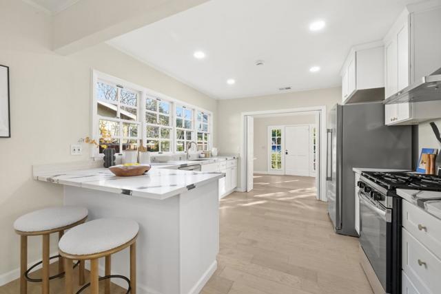 321 Johnson Avenue, Los Gatos CA: https://media.crmls.org/mediaz/523c9373-ed99-49d5-8a91-61a5c98c3311.jpg