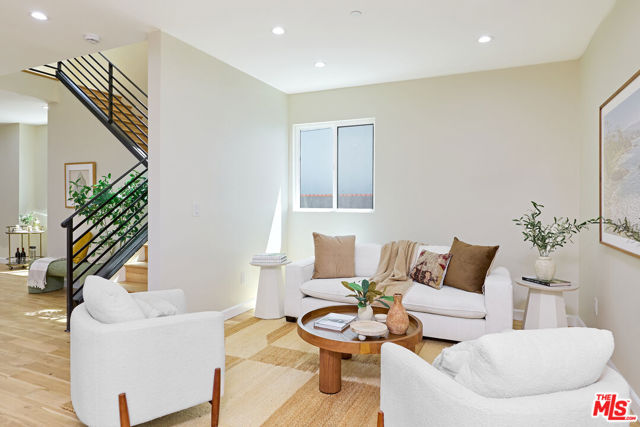 12209 Havelock Avenue photo 3