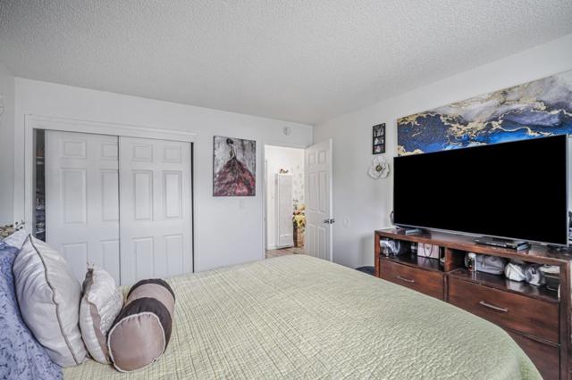 923 Delport Avenue, Santa Rosa CA: https://media.crmls.org/mediaz/523d1bd8-7636-43f1-b1d3-a17db49426d2.jpg