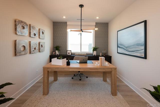 Detail Gallery Image 9 of 18 For 1673 Avenida Tealing #2,  Chula Vista,  CA 91913 - 3 Beds | 2 Baths