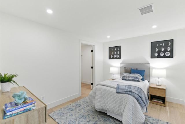 731 Valota Road, Redwood City CA: https://media.crmls.org/mediaz/523e6137-f8b1-4d9c-9cd4-8bc246824a44.jpg
