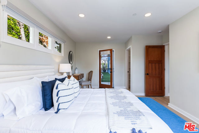 Drew Fenton | 509 Wynola Street Pacific Palisades CA | MLS: 7365865 Drew Fenton | 509 Wynola Street Pacific Palisades CA | MLS: 7365865