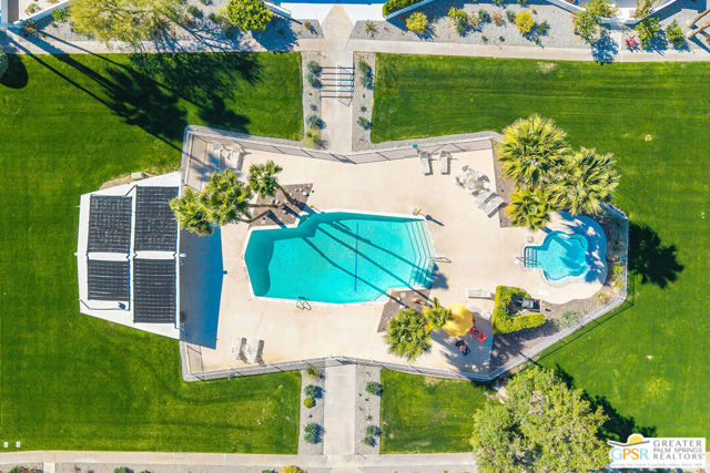 2380 S Sky View Drive, Palm Springs CA: https://media.crmls.org/mediaz/523f748b-78c8-4dbd-9150-0a7e04a15f8a.jpg