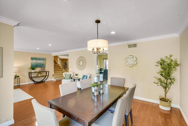 Detail Gallery Image 8 of 44 For 19015 Braemore Rd, Porter Ranch,  CA 91326 - 4 Beds | 3 Baths