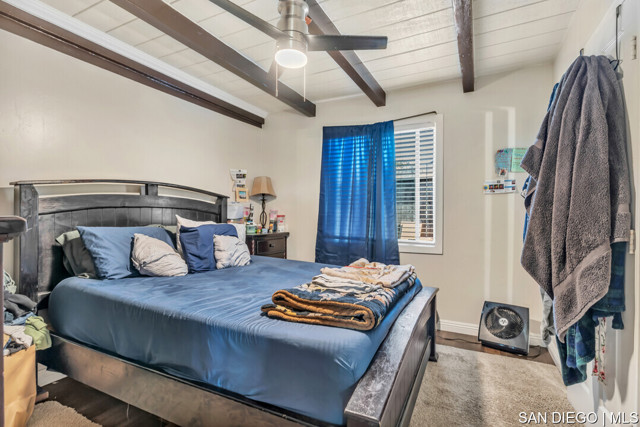 157 59 Natal WAY, Vista CA: https://media.crmls.org/mediaz/5240fbde-c832-44e8-aa89-943bbd49881f.jpg