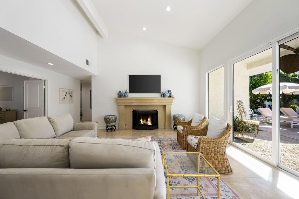 MLS #219139328DA image #3