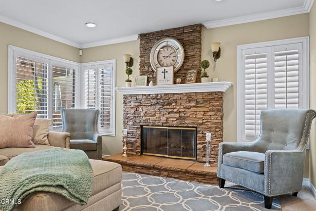 2561 Upper Bay Drive, Oxnard CA: https://media.crmls.org/mediaz/52437f18-b5c8-4ed6-8c5e-0bc4e6c3b989.jpg