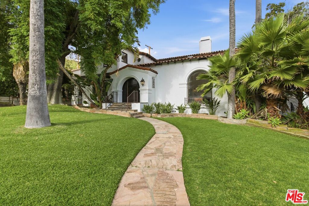 1530 Valley View Road