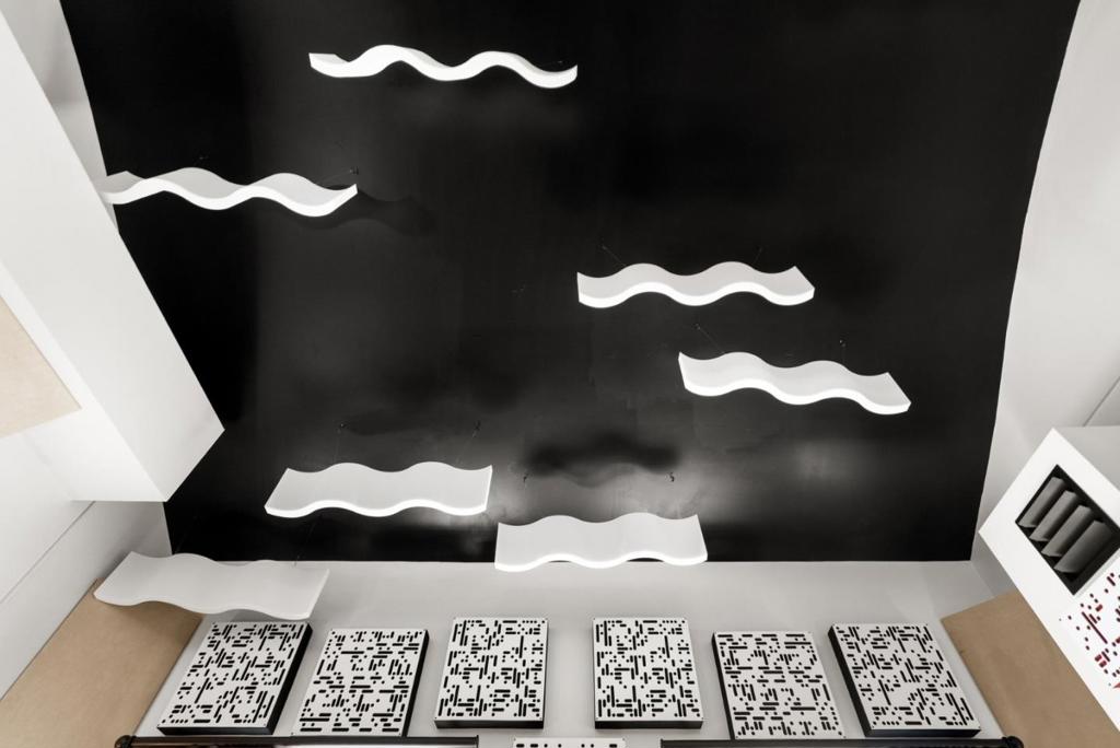 https://media.crmls.org/mediaz/5244d473-d9aa-45d0-8d91-45c37775e877.jpg?preset=X-Large