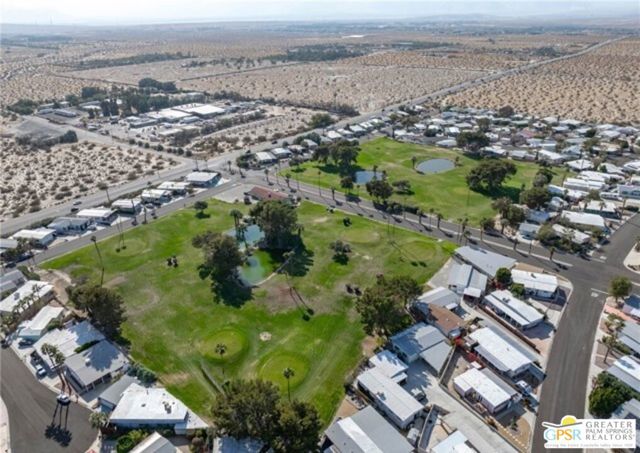 69490 Parkside Drive, Desert Hot Springs CA: https://media.crmls.org/mediaz/5244ef19-696e-4af6-a34a-0150a52c0b52.jpg