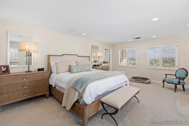 4753 Gabriel Way, La Mesa CA: https://media.crmls.org/mediaz/5245e5f4-004c-4d73-967c-adfc75ed522f.jpg