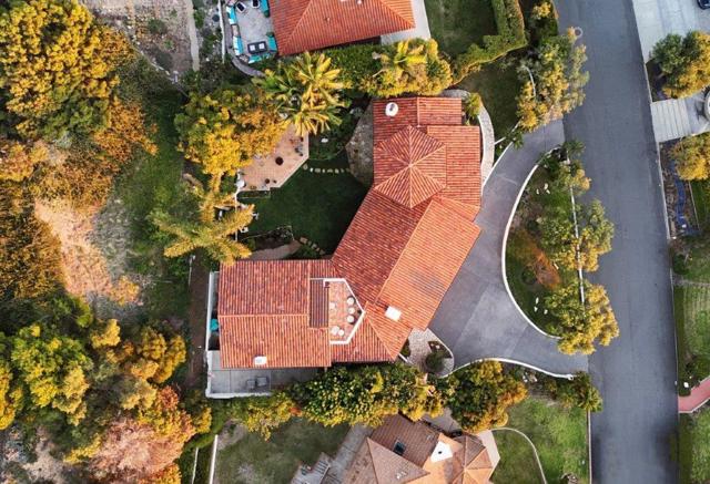 32524 Seacliff Drive, Rancho Palos Verdes CA: https://media.crmls.org/mediaz/524693d7-f2e9-4594-b8c6-95147e56ce66.jpg