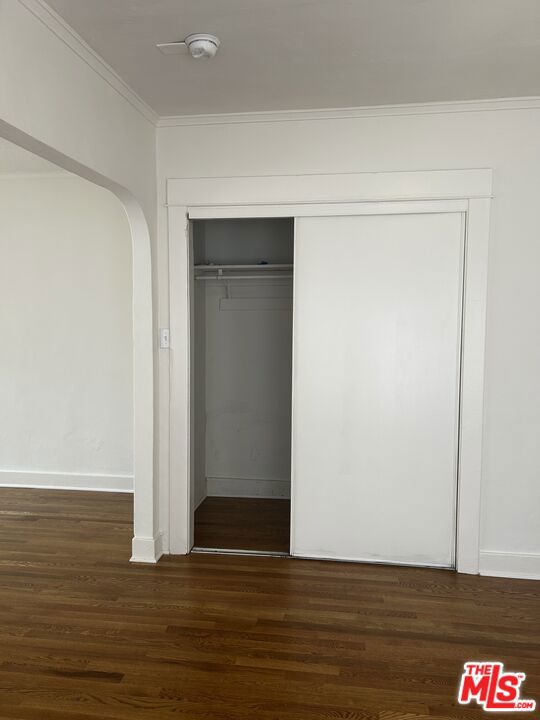 543 S Chicago Street, Los Angeles CA: https://media.crmls.org/mediaz/5246d517-142e-4530-9a9d-e6a4894a8470.jpg