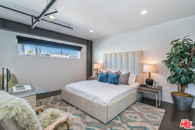 1212 Abbot Kinney Boulevard, C photo 13