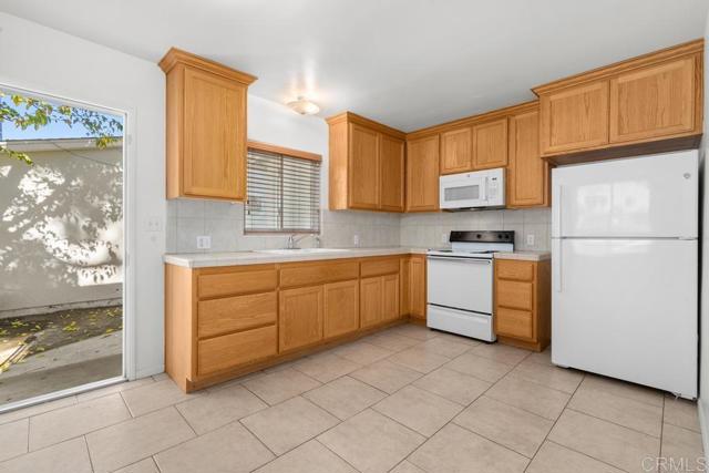 Detail Gallery Image 20 of 64 For 549 D St., Ramona,  CA 92065 - 6 Beds | 3 Baths