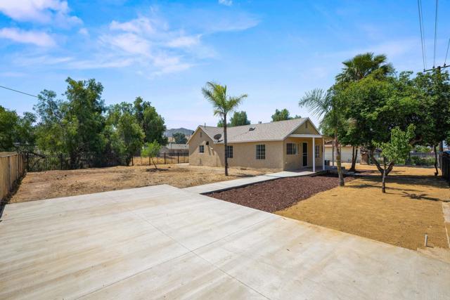 Detail Gallery Image 22 of 33 For 7080 Valley Way, Jurupa Valley,  CA 92509 - 3 Beds | 2 Baths