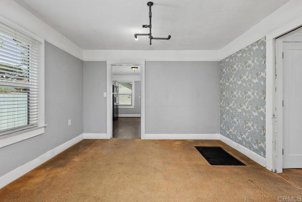 714 Ditmar Street - photo 7