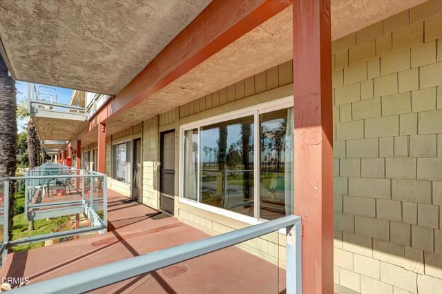 Detail Gallery Image 2 of 30 For 681 Ocean View Dr, Port Hueneme,  CA 93041 - 1 Beds | 1 Baths