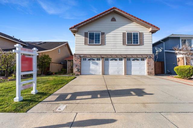 Image 1 of 48 For 895 Alcosta Drive