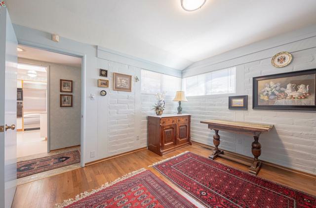 800 Adair Place, Del Rey Oaks CA: https://media.crmls.org/mediaz/524b83bb-ff6b-43ee-b82a-b32298595b06.jpg