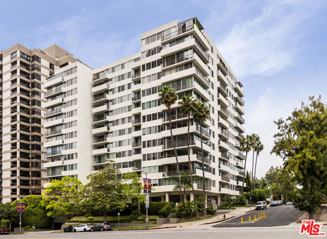 Image 2 for 10433 Wilshire Blvd #606, Los Angeles, CA 90024