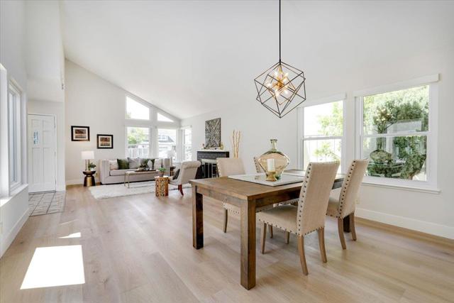505 Drake Court, Foster City CA: https://media.crmls.org/mediaz/524d8c4f-46e0-4739-944b-d9887e225094.jpg