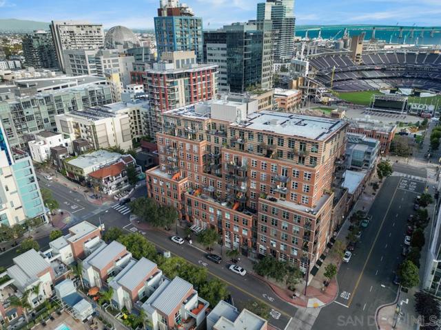 877 Island Ave, San Diego, California 92101, 1 Bedroom Bedrooms, ,1 BathroomBathrooms,Condominium,For Sale,Island Ave,250018168SD