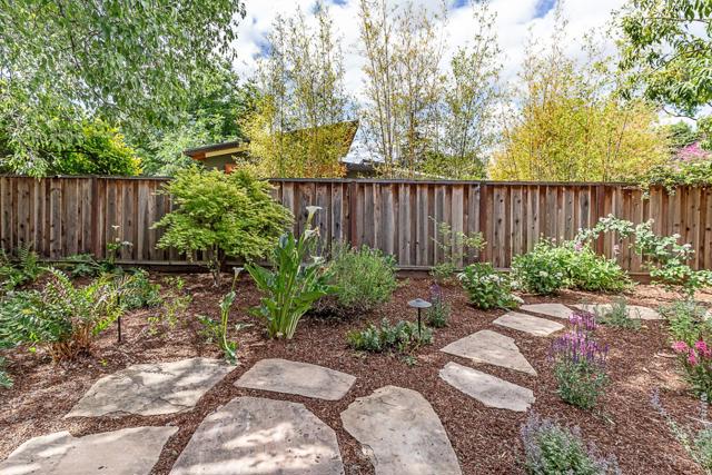 1893 San Luis Avenue, Mountain View CA: https://media.crmls.org/mediaz/524ffaee-644c-4515-9812-bc06bd46cf8b.jpg