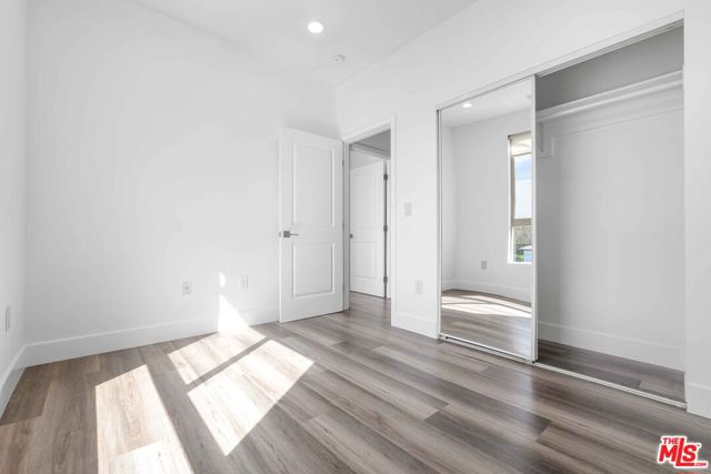 6006 Klump Avenue, 1 photo 24