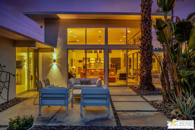 1355 E Sunny Dunes Road, Palm Springs, CA 92264