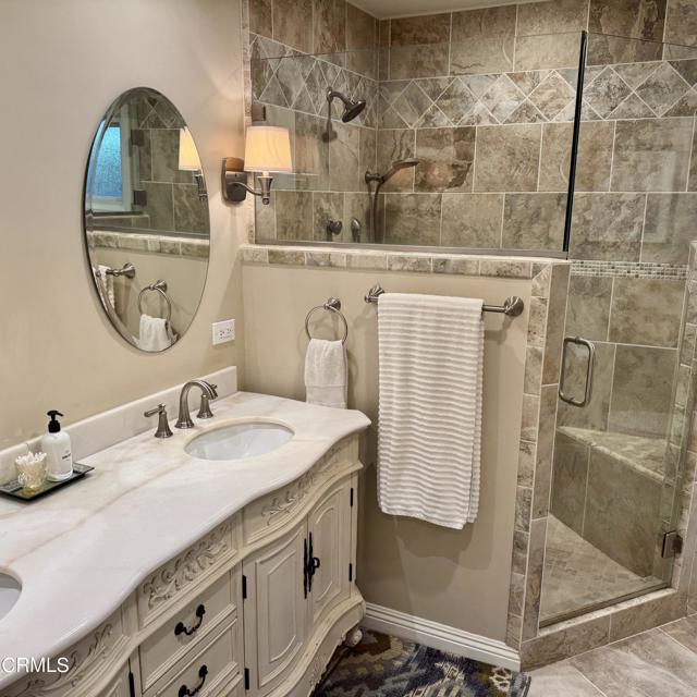 Detail Gallery Image 32 of 54 For 2013 El Vista Ct, Glendale,  CA 91208 - 3 Beds | 3 Baths