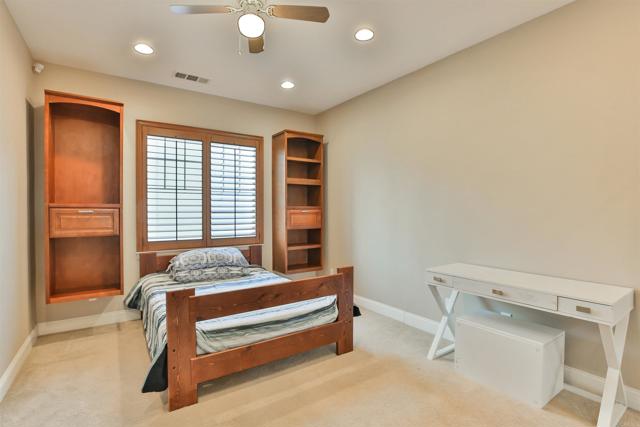 1932 Corte Cantanta, Chula Vista CA: https://media.crmls.org/mediaz/5251e923-f3a5-4bb8-b744-68dbb5bd58be.jpg