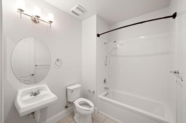 834 Camden, Livermore CA: https://media.crmls.org/mediaz/525209ae-0cc3-423f-8325-4223fab7f6fa.jpg