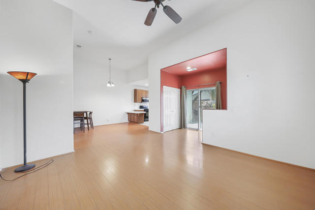 47788 Dancing Butterfly, La Quinta CA: https://media.crmls.org/mediaz/52521125-68b0-4f15-85f7-df7cf1d47d93.jpg