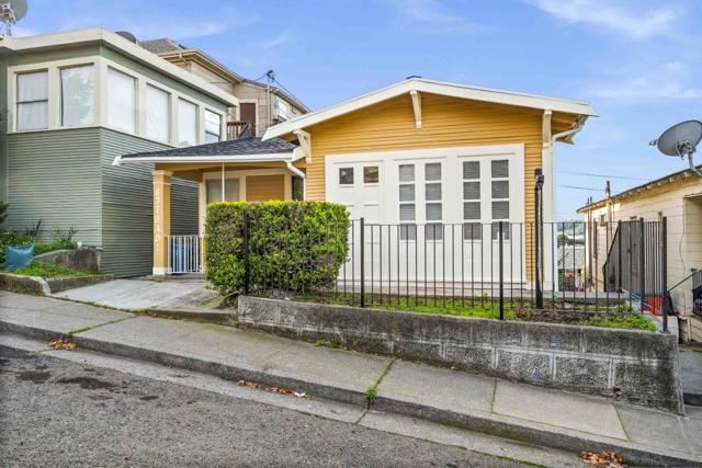 637 Maine Street, Vallejo CA: https://media.crmls.org/mediaz/5252b46a-3410-4af7-a7fb-ee6bd35e3bcf.jpg