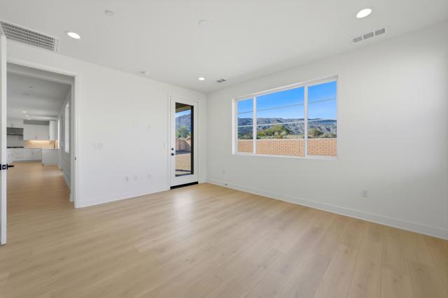 Image 19 of 40 For 58293 Coral View Way